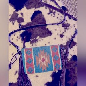 Idyllwind Cross Body Purse